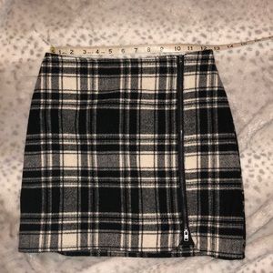 Plaid skirt